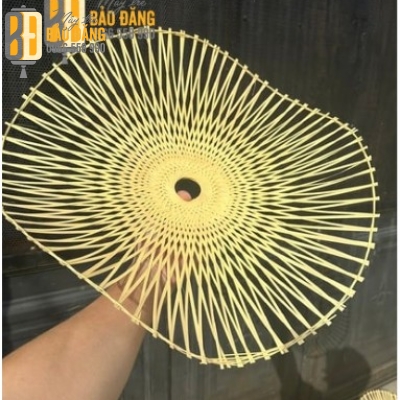 ĐÈN MÂY TRE LÁ SEN 01