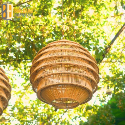 ĐÈN LỒNG MÂY TRE TỔ ONG 03