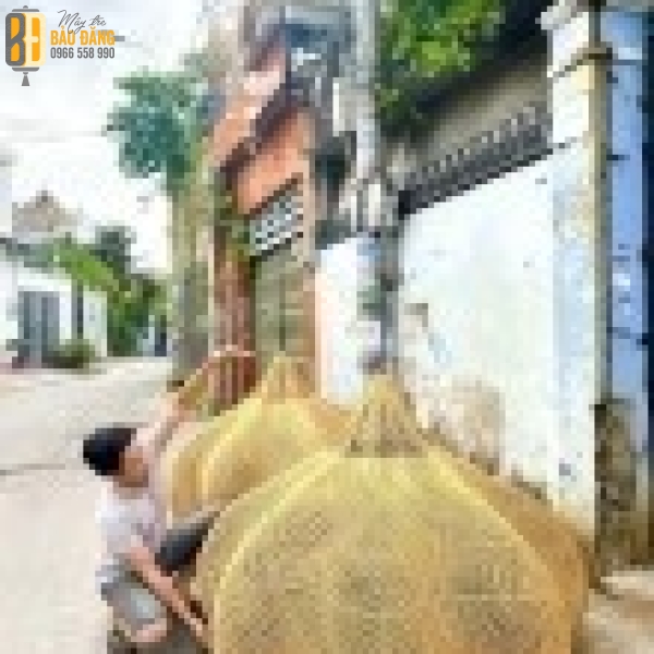 ĐÈN LỒNG MÂY TRE BÍ NGÔ