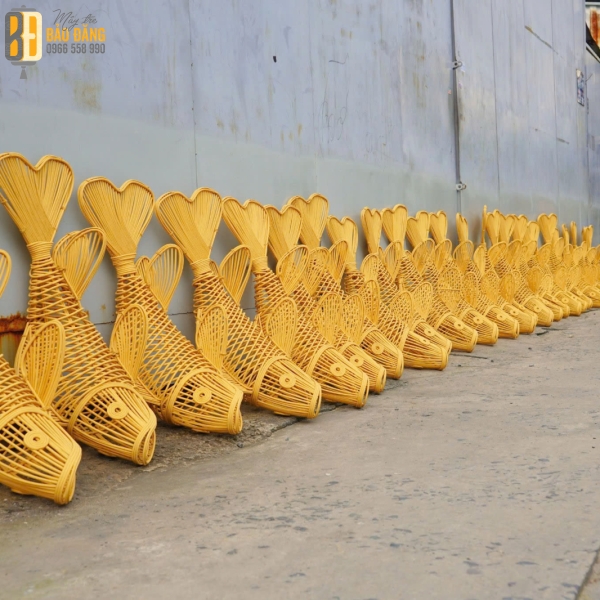 ĐÈN LỒNG MÂY TRE CÁ CHÉP 02