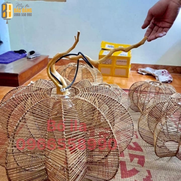 ĐÈN LỒNG MÂY TRE BÍ NGÔ 01