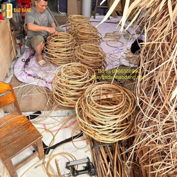 ĐÈN LỒNG MÂY TRE LỐC XOÁY