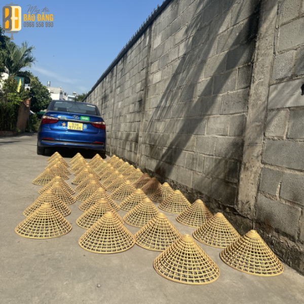 Đèn Lồng Mây Nón Lá