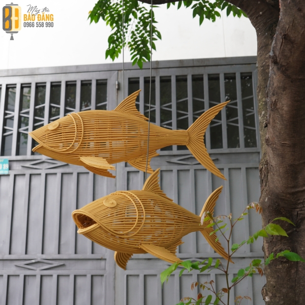 ĐÈN LỒNG MÂY TRE CÁ NGỪ