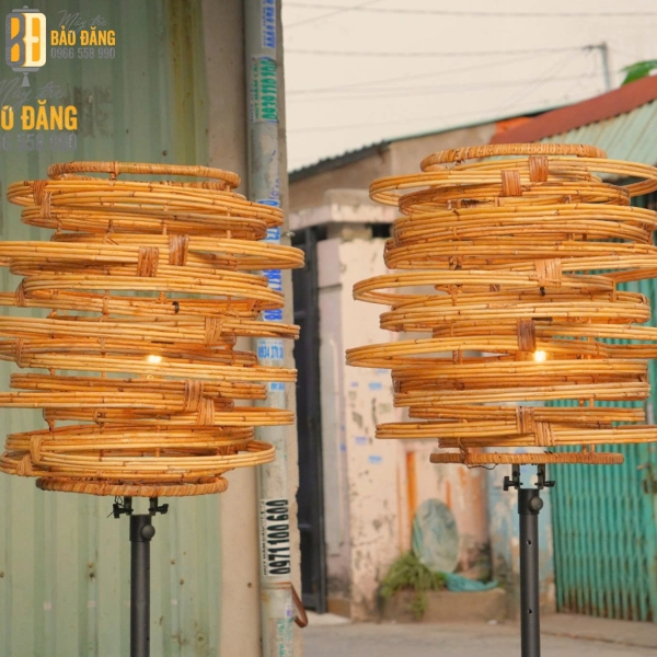 ĐÈN LỒNG MÂY TRE LỐC XOÁY