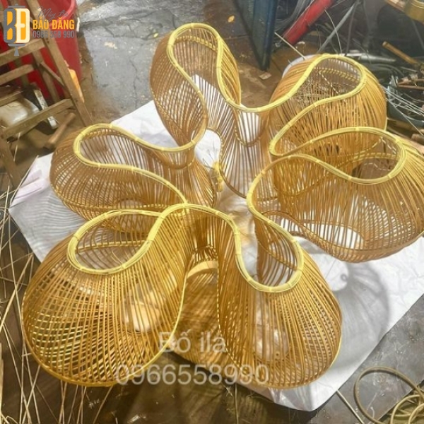 ĐÈN CHÙM MÂY TRE THẢ TRẦN 6 CÁNH