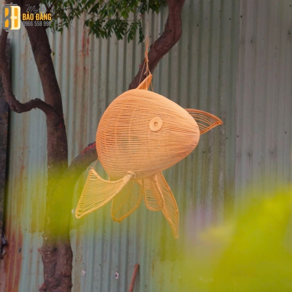 ĐÈN LÔNG MÂY TRE CÁ BỐN ĐUÔI